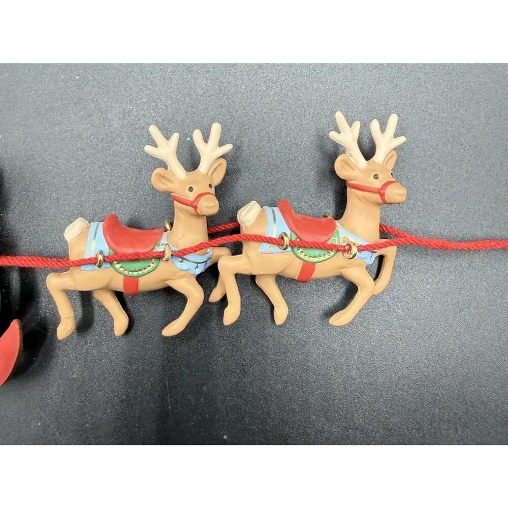 1986 Hallmark Keepsake Santa And His Reindeer Christmas Ornament No Box Lo16